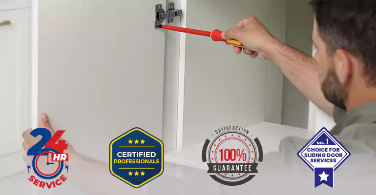 Mobile Home Door Hinge Replacement in Palmetto Bay