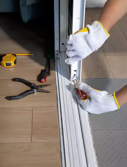 Professional Sliding Door Rollers Repair Services in Palmetto Bay, FL